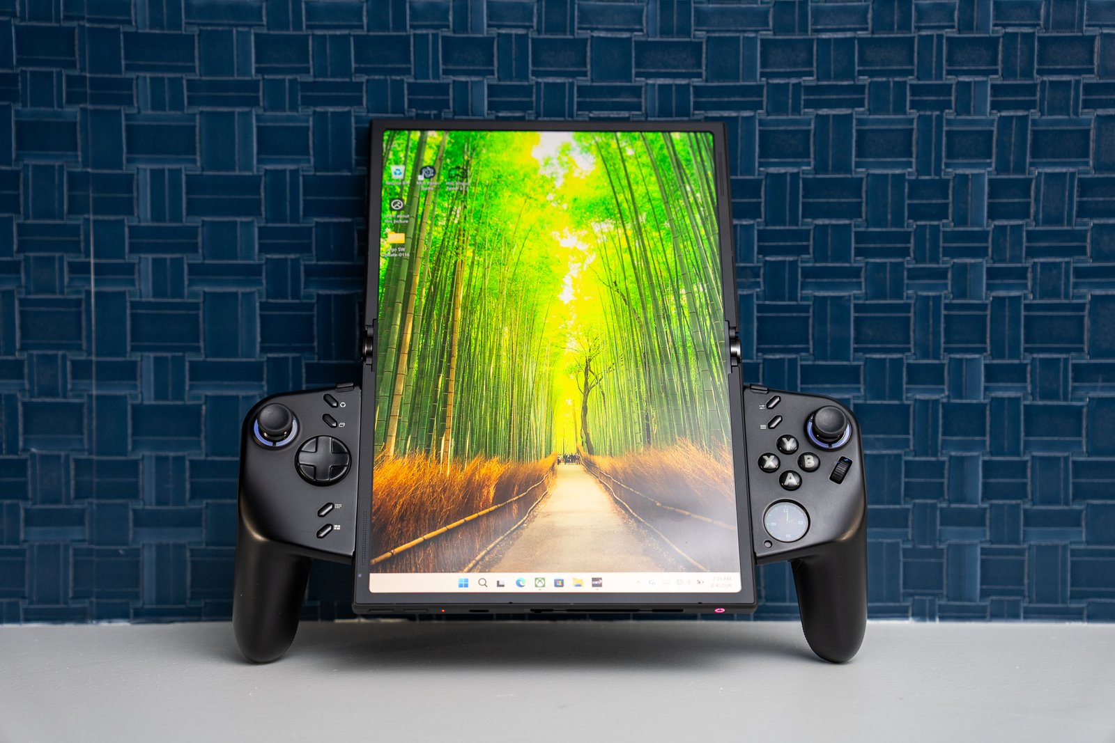 This Windows gaming handheld has a screen that folds in half