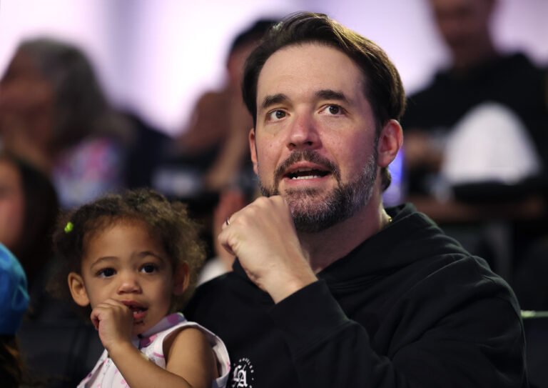 Alexis Ohanian shocks Washington with pro-immigration remarks